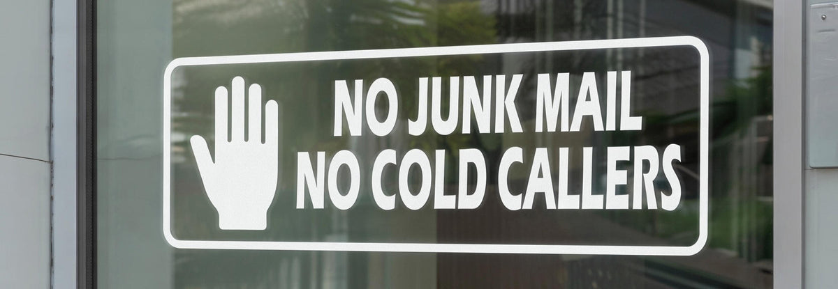 No Junk Mail No Cold Callers decal on shop window - White